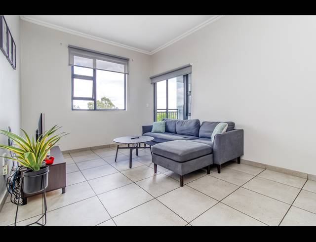 1 BEDROOM APARTMENT TO LET IN FERNDALE